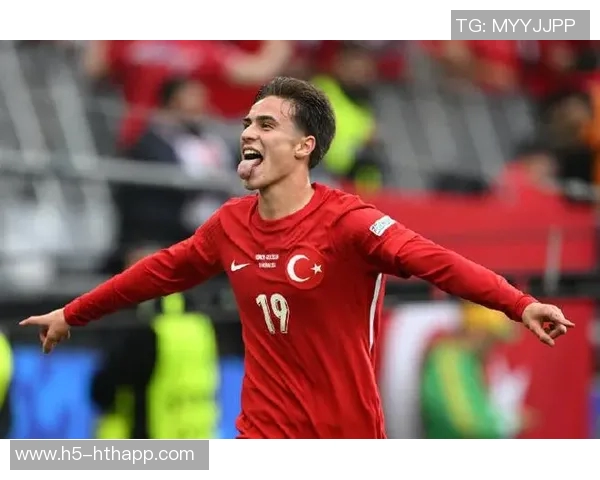 土耳其队在世预赛中大胜格鲁吉亚伊尔迪兹和德米拉尔联手攻入四球 土耳其队在世预赛中大胜格鲁吉亚伊尔迪兹和德米拉尔联手攻入四球