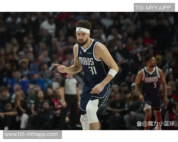 克莱替补表现回暖七投四中三分命中率高达五成贡献11分4板3助但出现关键失误 克莱替补表现回暖七投四中三分命中率高达五成贡献11分4板3助但出现关键失误