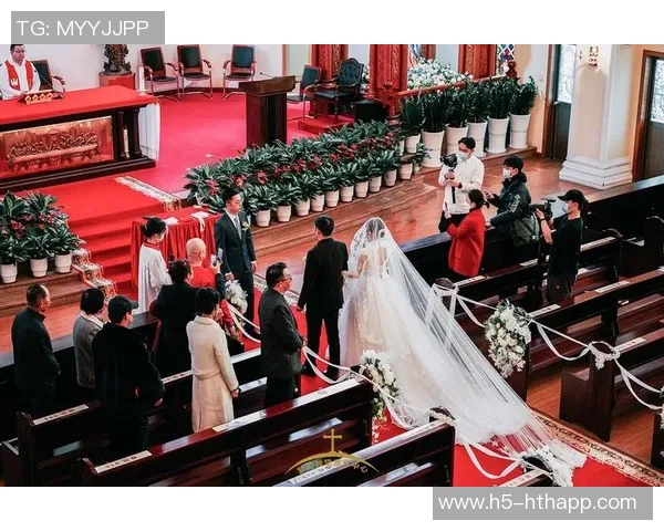 小波特谈婚姻观：神圣无需政府认证牧师宣誓足矣