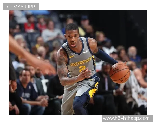 科内特表现出色砍下14分12板4助攻创生涯新高前场篮板数