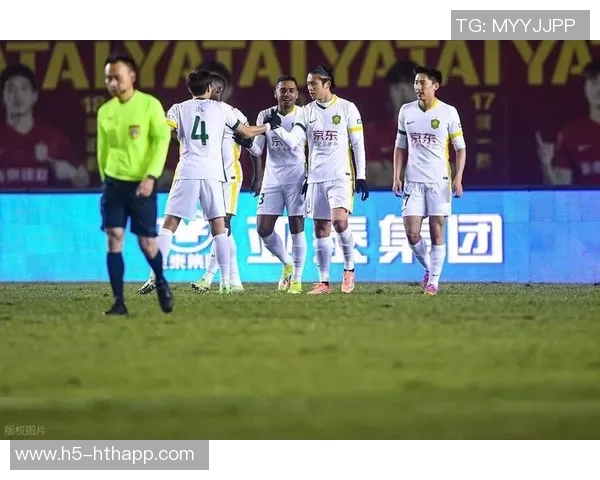 国安队河内调整备战足协杯前夕明日启程苏州